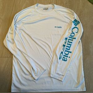 L - Columbia PFG Cream Shirt with Blue Logo